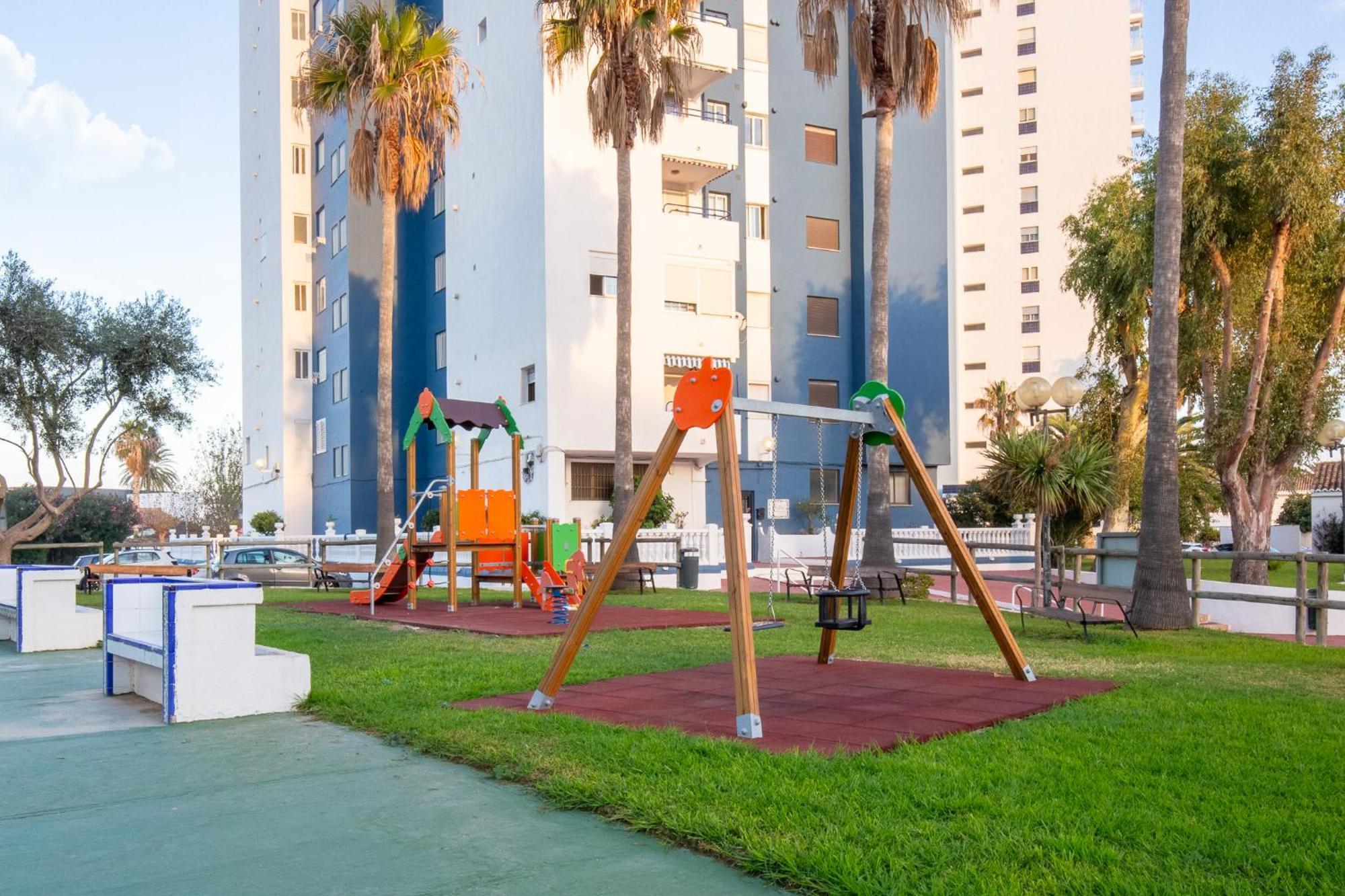Apartamento En Complejo Residencial Con Piscina Y Garaje A 100M Del Mar Las Canteras  Exterior photo